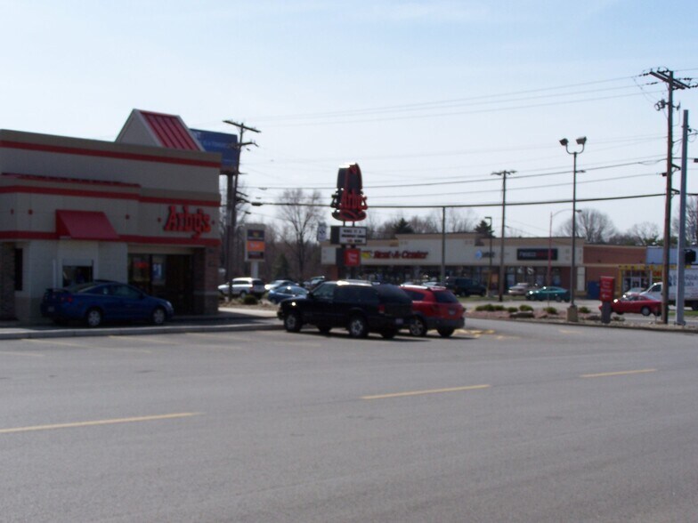 More Photos Of 3551 Belmont Ave, Youngstown Land For Lease