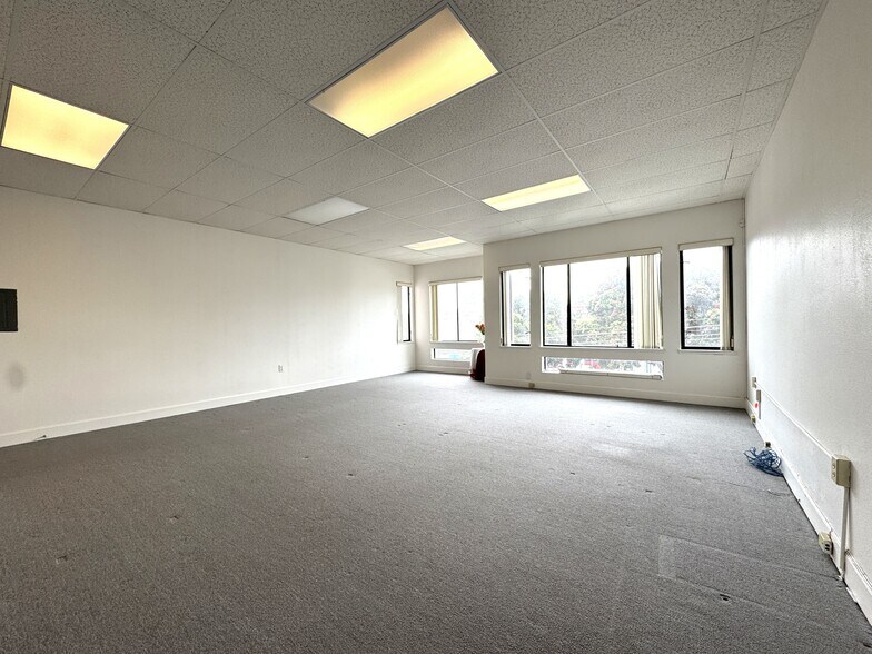 More Photos Of 2301-2323 Noriega St, San Francisco Medical For Sale