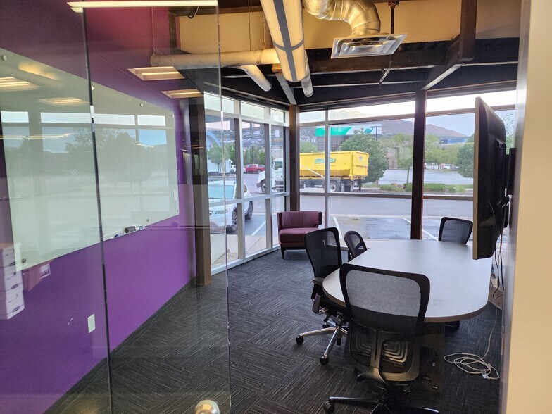 More Photos Of 13867 S Bangerter Pky, Draper Office For Lease
