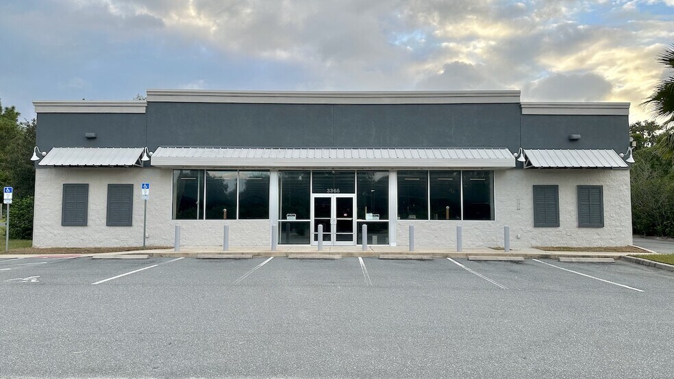 Primary Photo Of 3365 E Millwood Ln, Hernando Freestanding For Sale