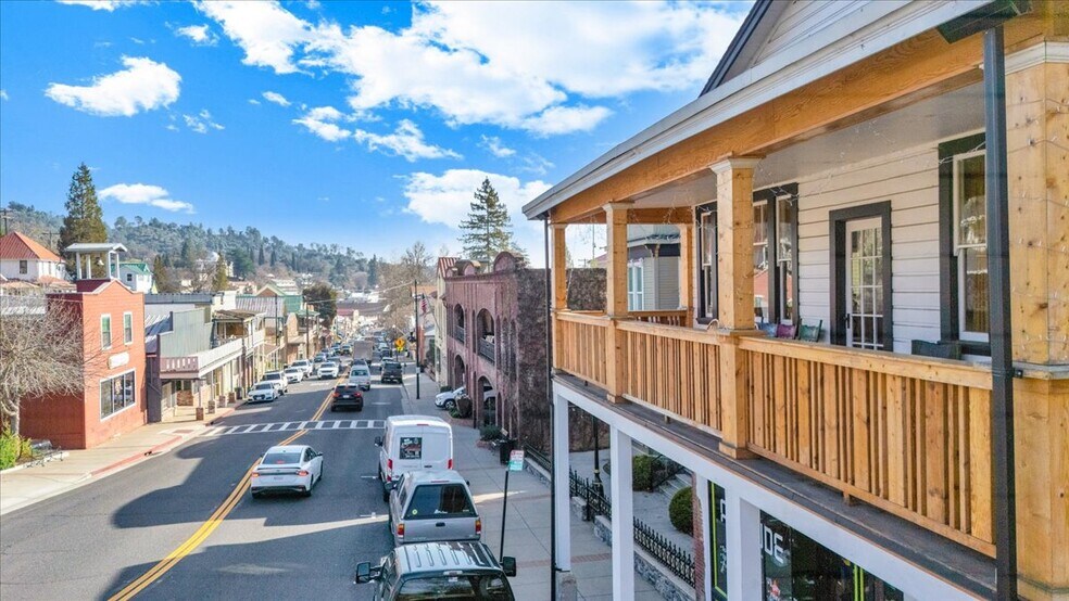 More Photos Of 134 N Washington St, Sonora Specialty For Sale