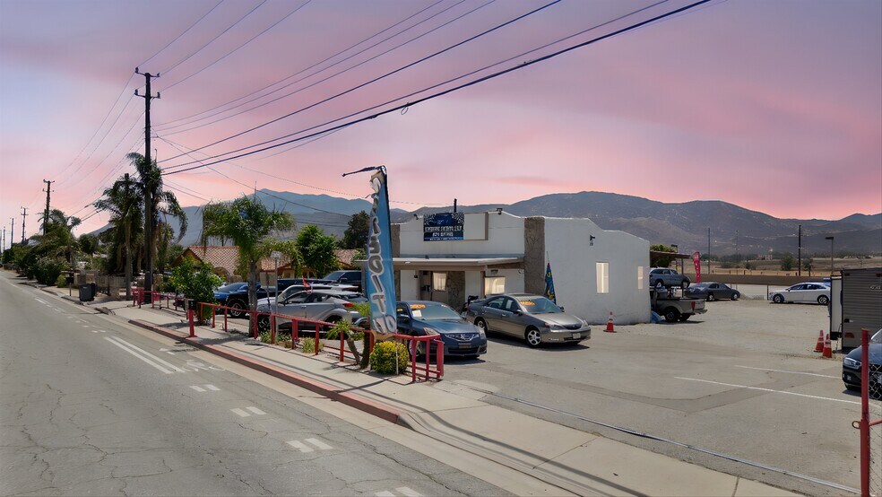 More Photos Of 3724 W Ramsey St, Banning Storefront Retail Office For Sale