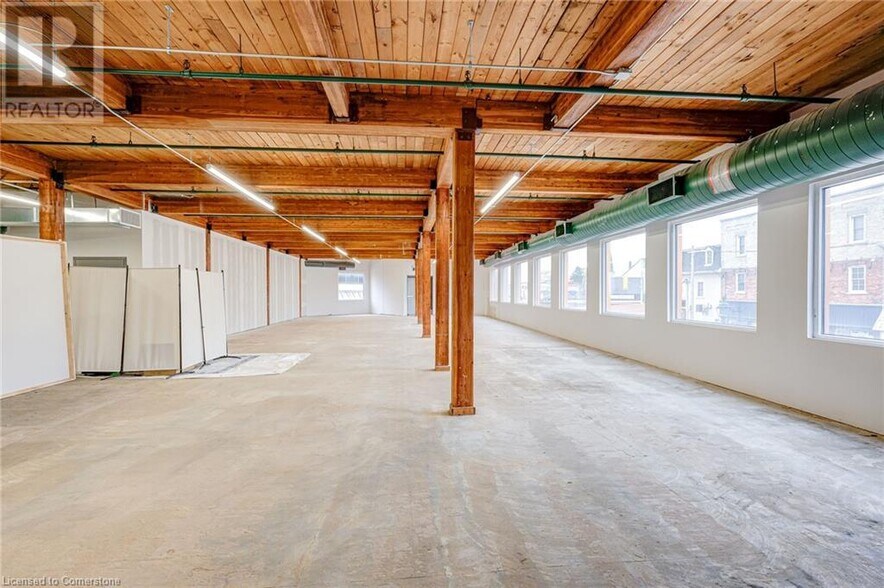 More Photos Of 10 Church St W, Woolwich Storefront Retail Office For Lease