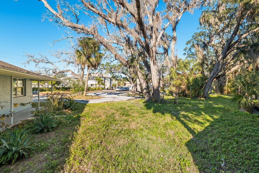More Photos Of 404 Canal St, Tarpon Springs Land For Sale