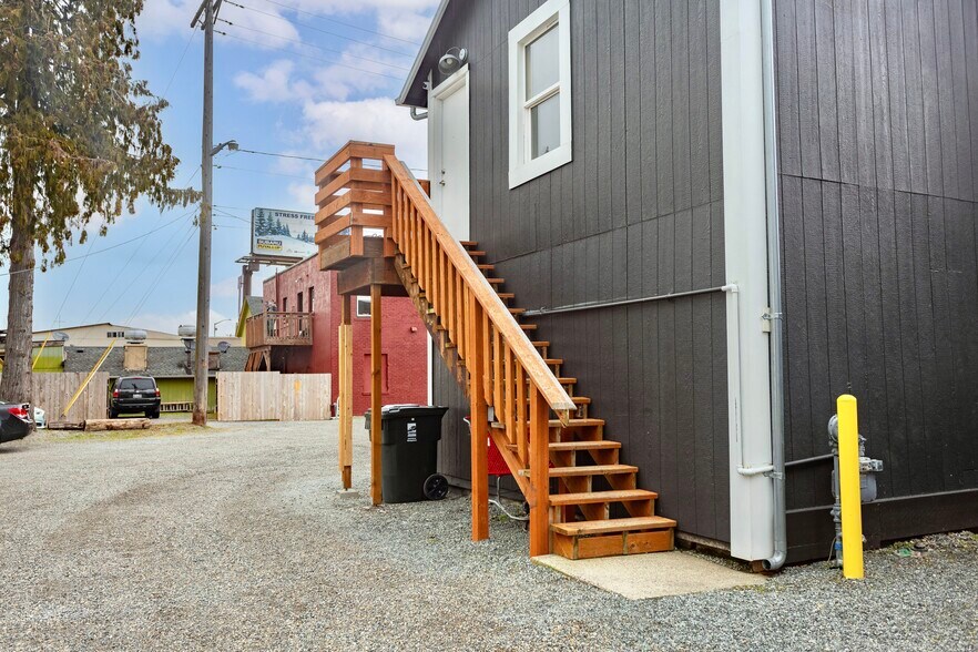 More Photos Of 6316 McKinley Ave, Tacoma Storefront Retail Residential For Lease