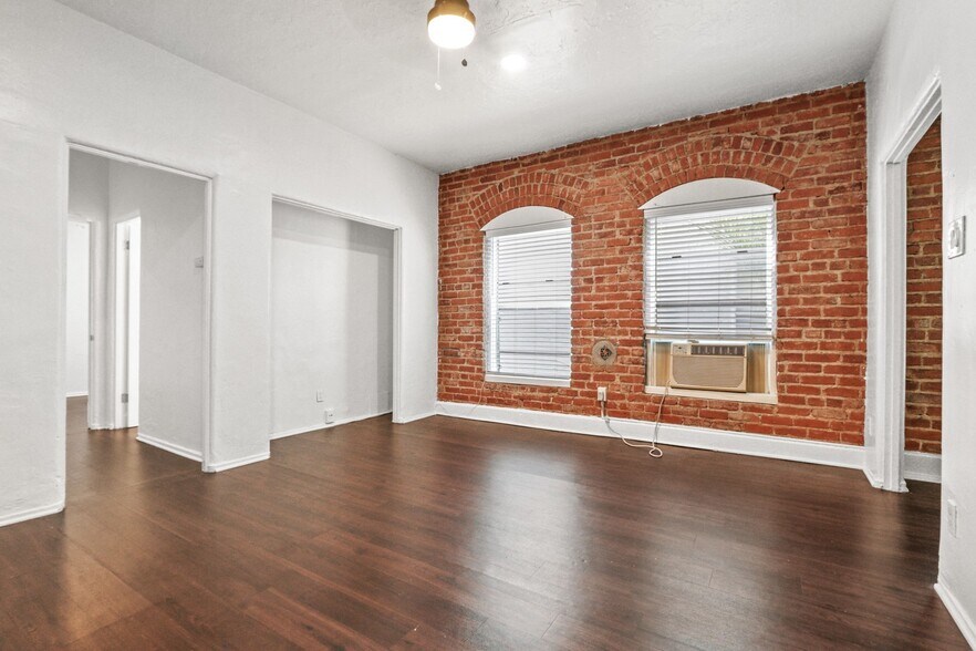 More Photos Of 3408 W Sunset Blvd, Los Angeles Apartments For Sale