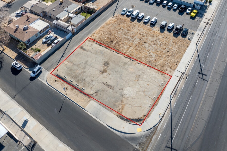 More Photos Of 44300 Division St, Lancaster Office For Sale