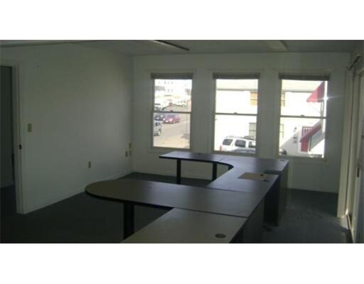 More Photos Of 106-116 W Boylston St, Worcester Office Residential For Lease