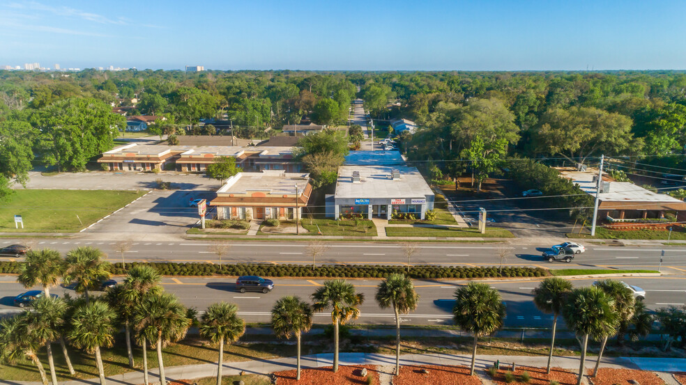 Primary Photo Of 669-681 Beville Rd, South Daytona Office For Sale