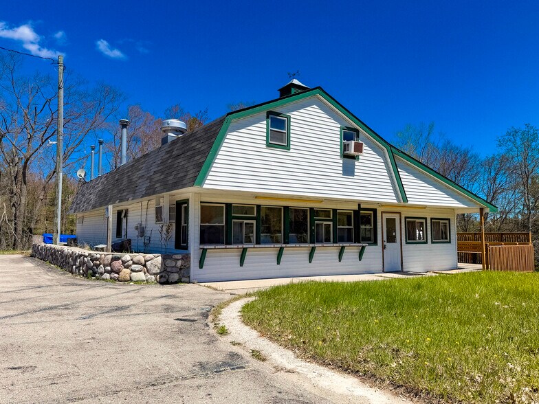 More Photos Of 214 W Mount Maria Rd, Spruce Restaurant For Sale