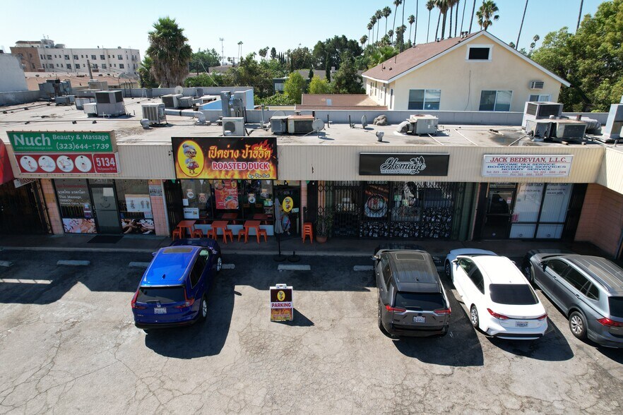More Photos Of 5140 Hollywood Blvd, Los Angeles General Retail For Sale
