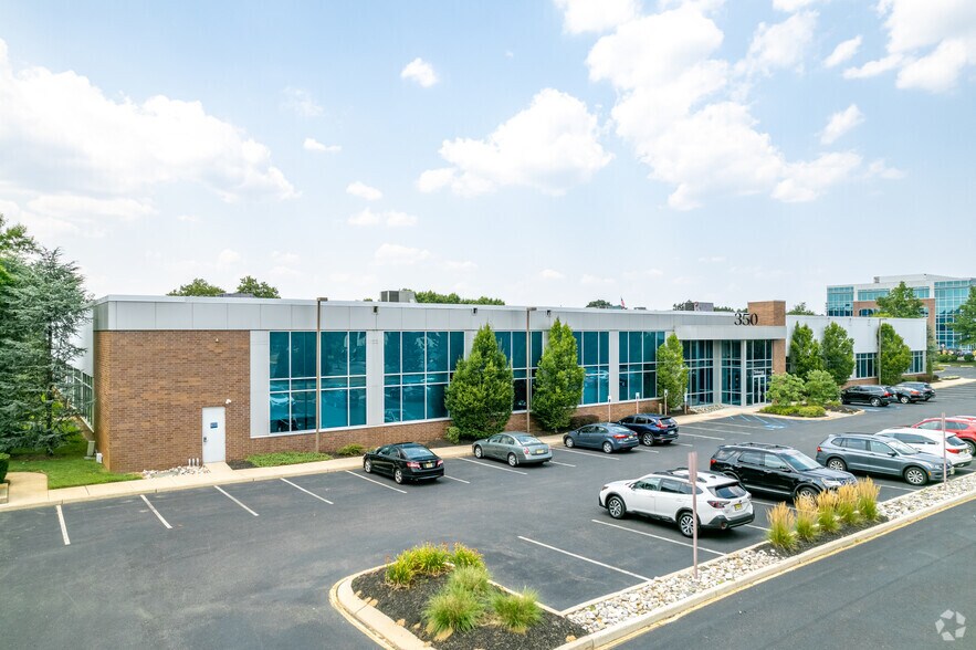 More Photos Of 350 Fellowship Rd, Mount Laurel Office For Lease