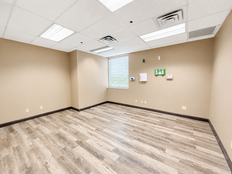More Photos Of 3320 Perimeter Hill Dr, Nashville Office For Lease