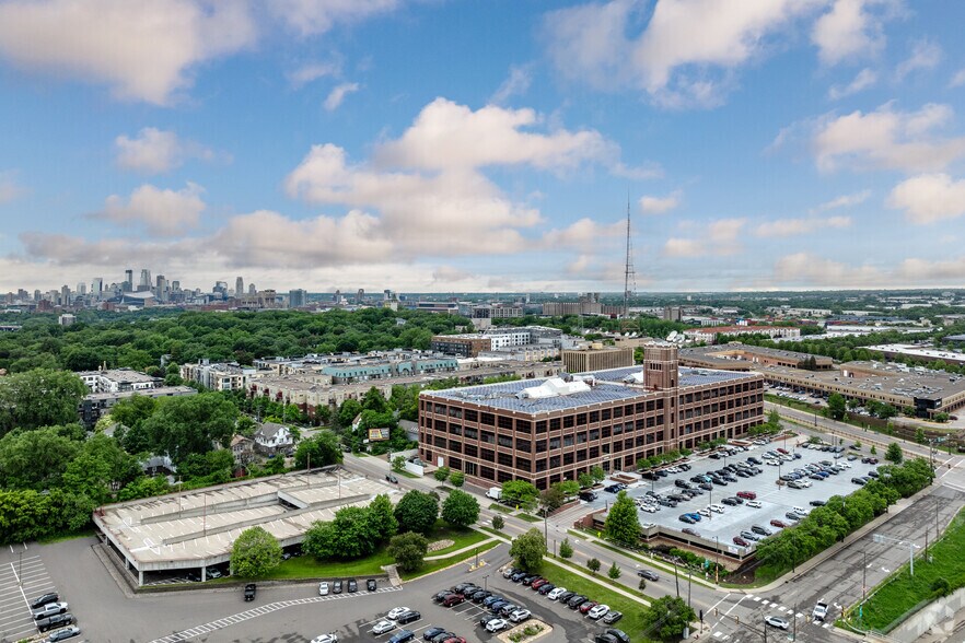 More Photos Of 2550 University Ave W, Saint Paul Unknown For Lease