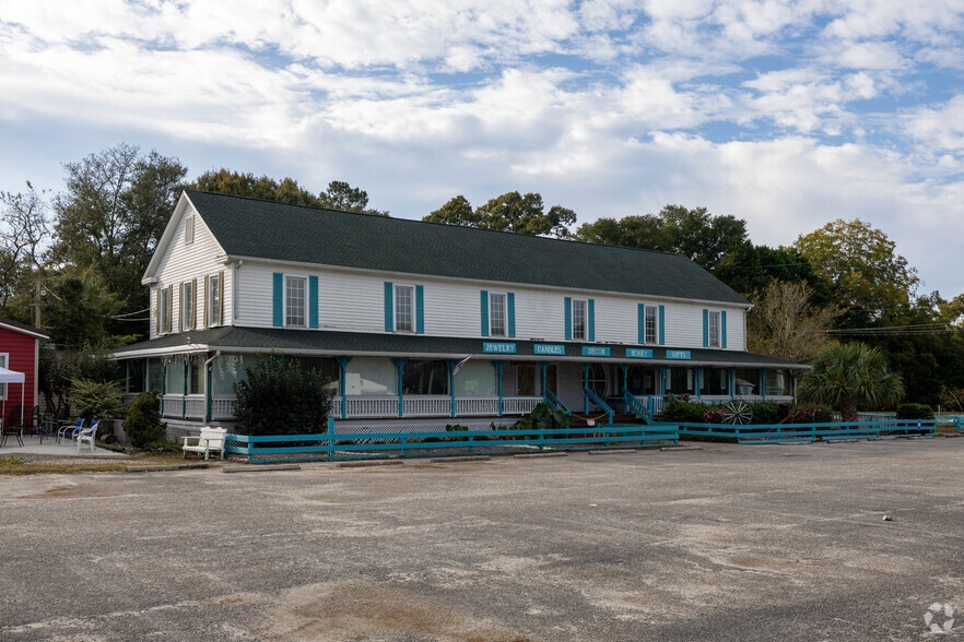 Primary Photo Of 1530 Us-17 Hwy N, Little River Freestanding For Sale