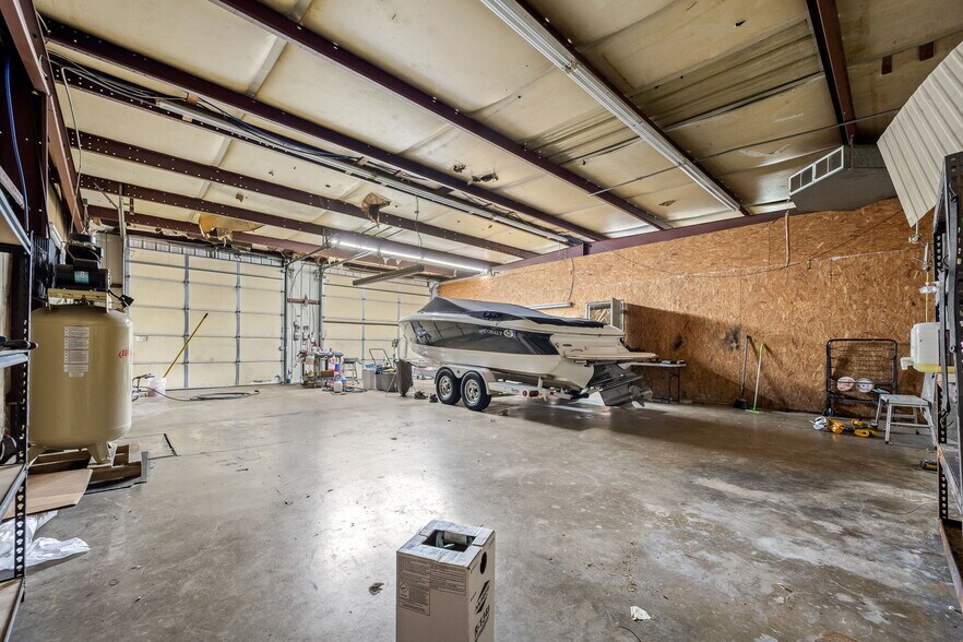 More Photos Of 117 Prince St, Shelbyville Specialty For Sale