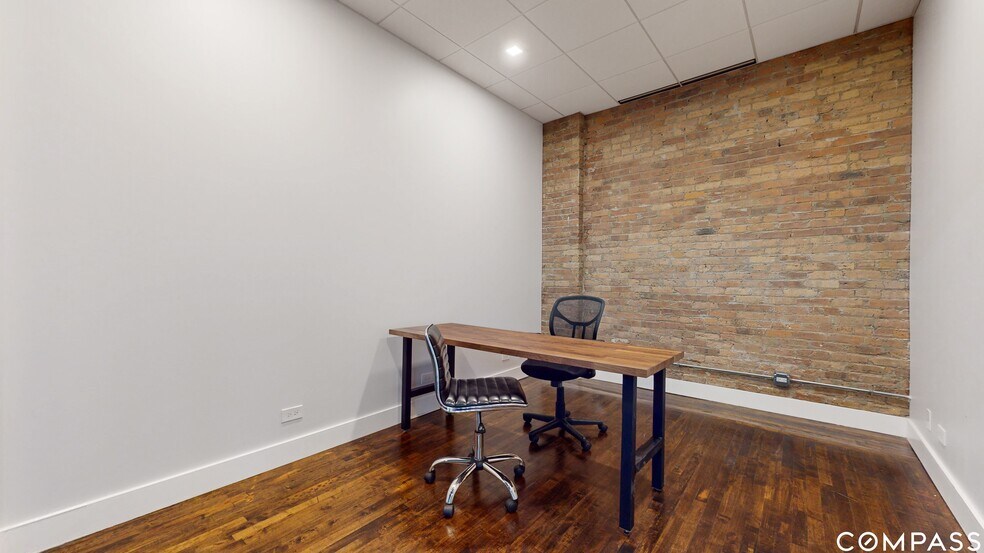 More Photos Of 2241 S Wabash Ave, Chicago Loft Creative Space For Sale