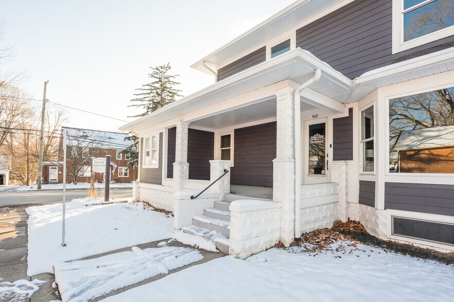 More Photos Of 502 W Main St, Danville Office For Sale