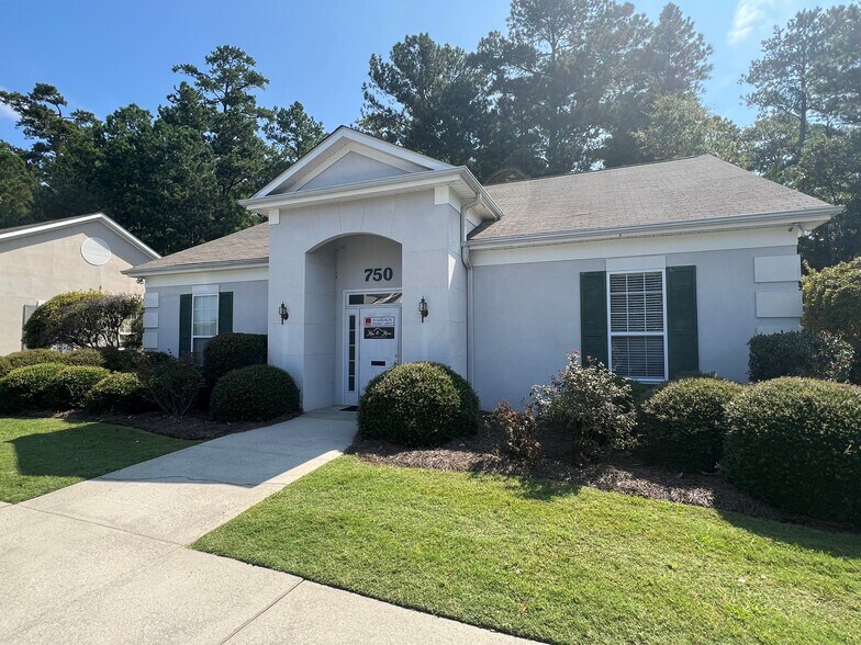 Primary Photo Of 125 Plantation Centre Dr S, Macon-Bibb Coworking Space