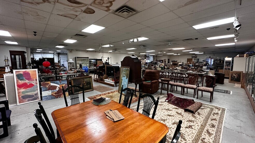 More Photos Of 723 Rt 57, Stewartsville Industrial For Sale