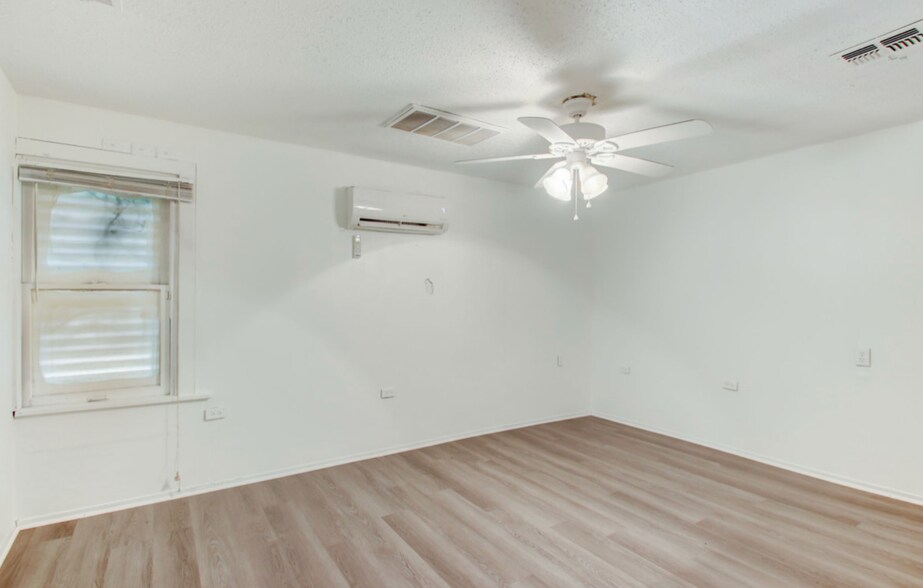 More Photos Of , Oklahoma City Industrial For Sale