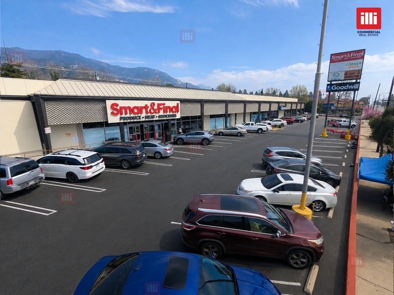 More Photos Of 6535-6585 Foothill Blvd, Tujunga General Retail For Lease