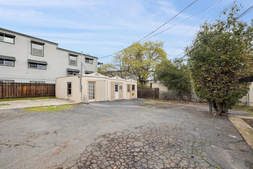 More Photos Of 1856 Almond Ave, Walnut Creek Multifamily For Sale