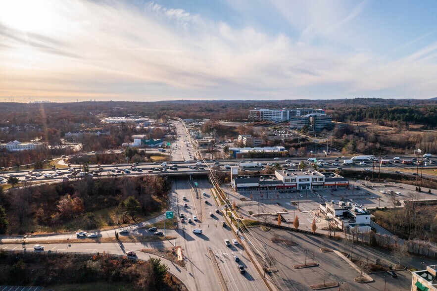 More Photos Of 90-92 Middlesex Tpke, Burlington Unknown For Lease
