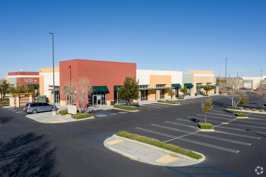 More Photos Of 38003-38215 47th St E, Palmdale Unknown For Lease