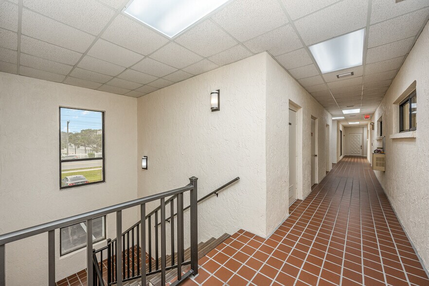 More Photos Of 3000 N Atlantic Ave, Cocoa Beach Office For Lease