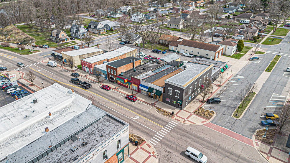 More Photos Of 108 E Ferry St, Berrien Springs Flex For Sale