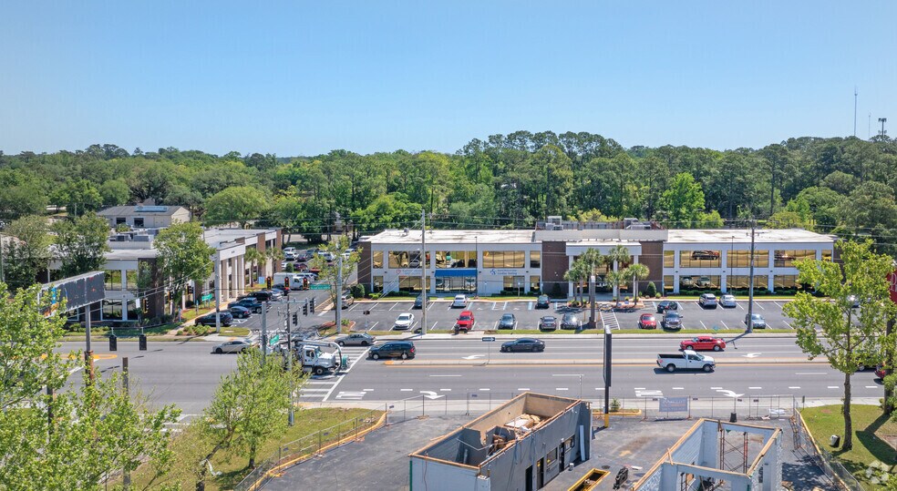 More Photos Of 3101 S University Blvd, Jacksonville Unknown For Lease