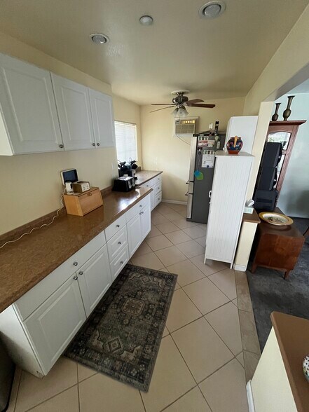 More Photos Of 264 E 2nd St, San Jacinto Assisted Living For Sale