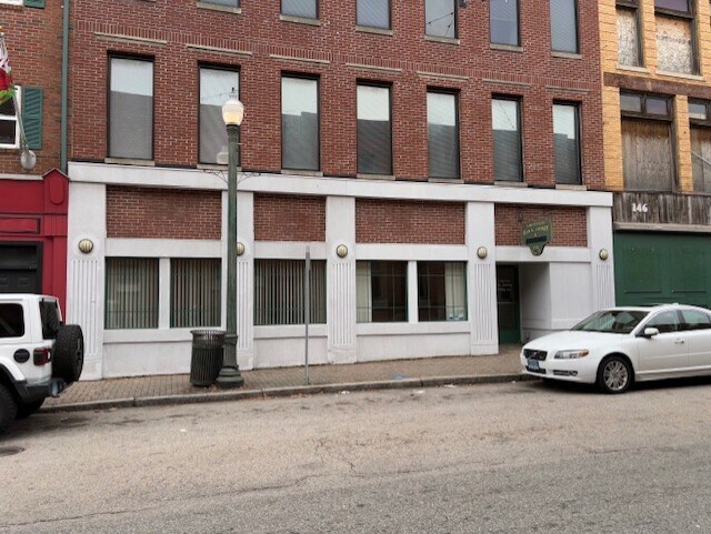 More Photos Of 138-146 Main St, Norwich Office Residential For Lease