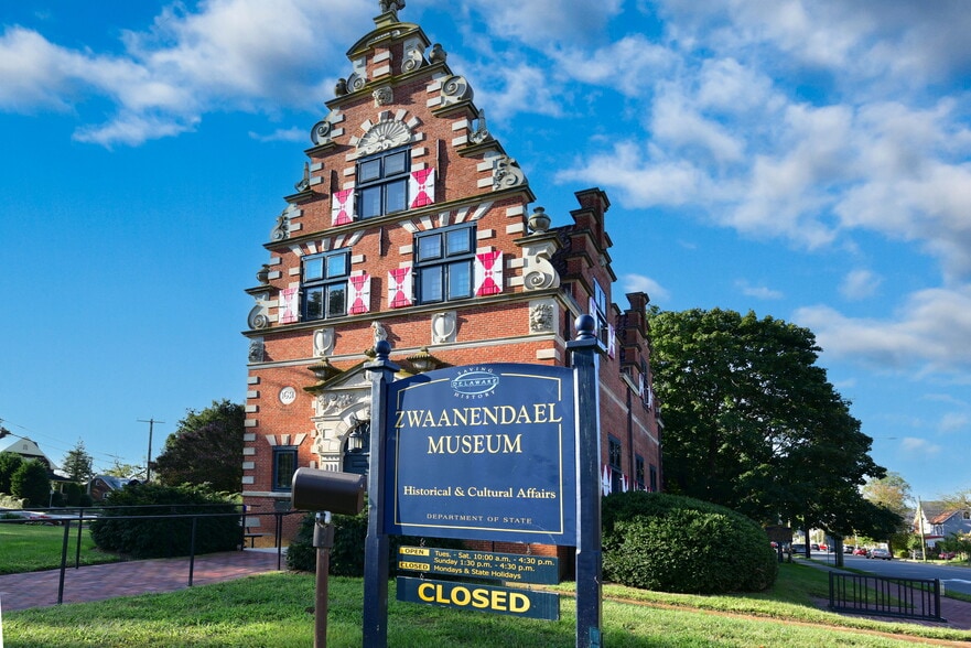 More Photos Of 110 Anglers Rd, Lewes Hotel For Sale