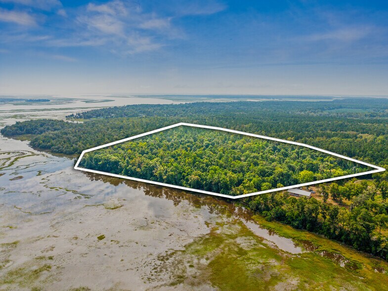 More Photos Of 2640 Sunbury Rd, Midway Land For Sale
