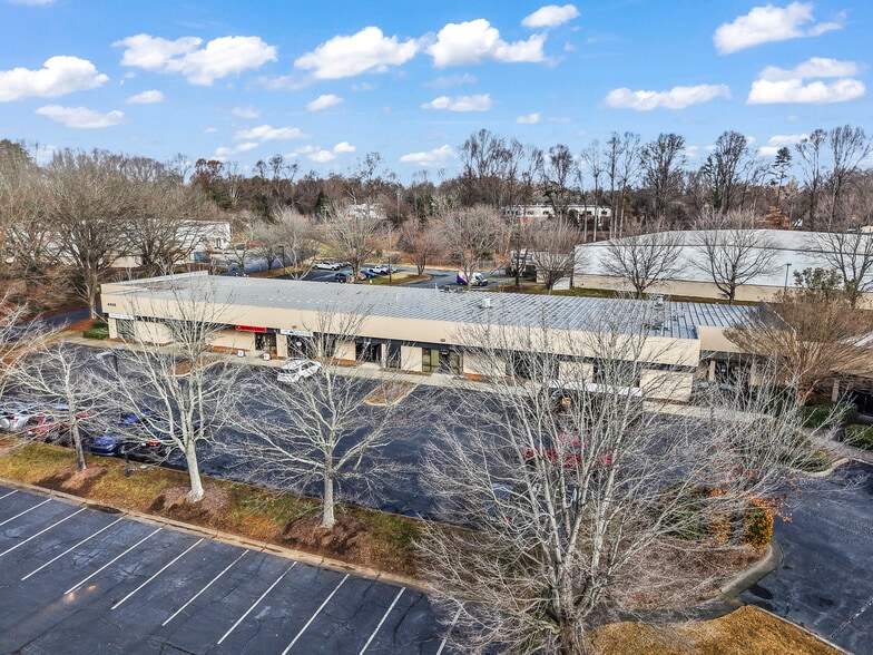 More Photos Of 4410 Providence Ln, Winston-Salem Light Manufacturing For Lease