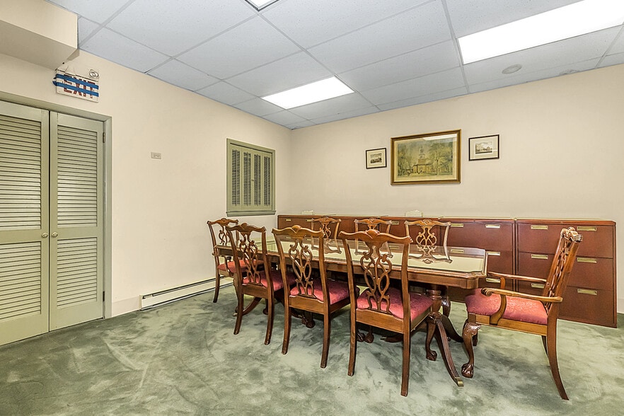 More Photos Of 303 Chestnut St, Philadelphia Office Residential For Sale