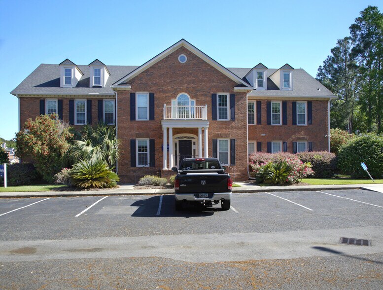 More Photos Of 340 Eisenhower Dr, Savannah Medical For Sale