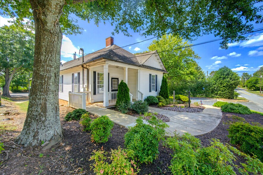 More Photos Of 129 Marble Mill Rd, Marietta Medical For Sale