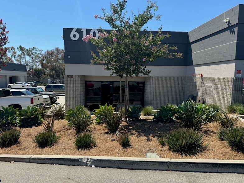 Primary Photo Of 610 W El Segundo Blvd, Los Angeles Warehouse For Lease