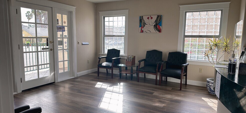 More Photos Of 4170 Fairmount Ave, San Diego Office For Sale