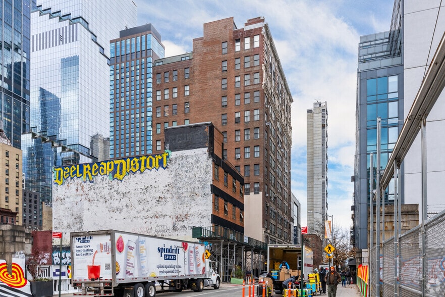 Primary Photo Of 438 W 37th St, New York Apartments For Sale
