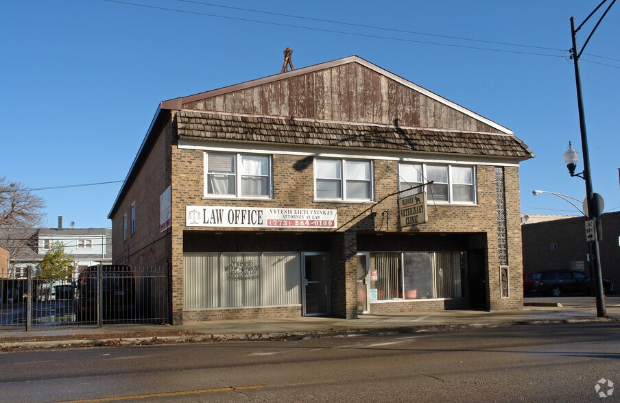 More Photos Of 4534-4536 W 63rd St, Chicago Storefront Retail Residential For Lease