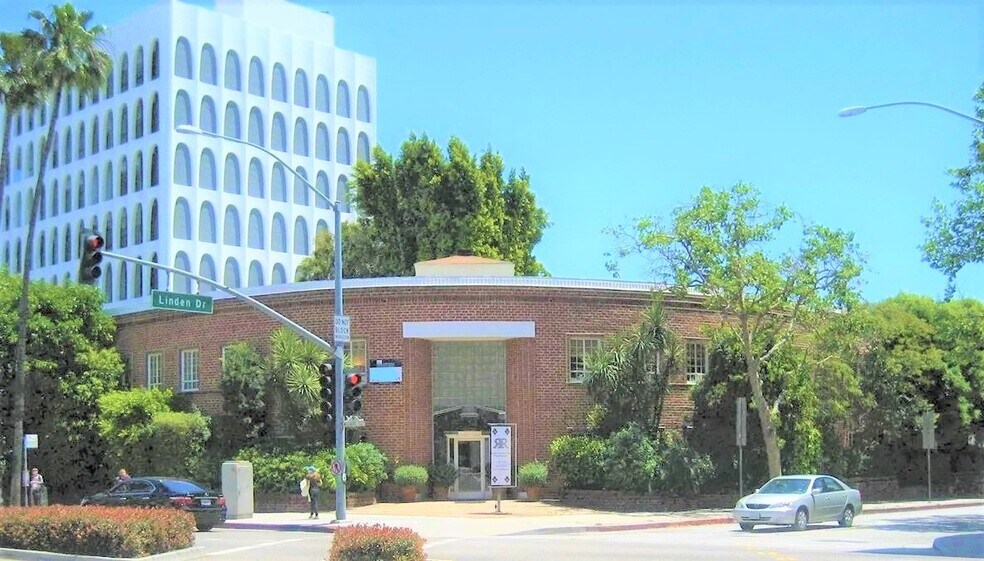 More Photos Of 9730-9732 Wilshire Blvd, Beverly Hills Medical For Lease