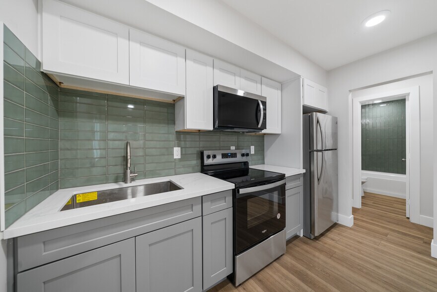 More Photos Of 4022 42nd St, San Diego Apartments For Sale