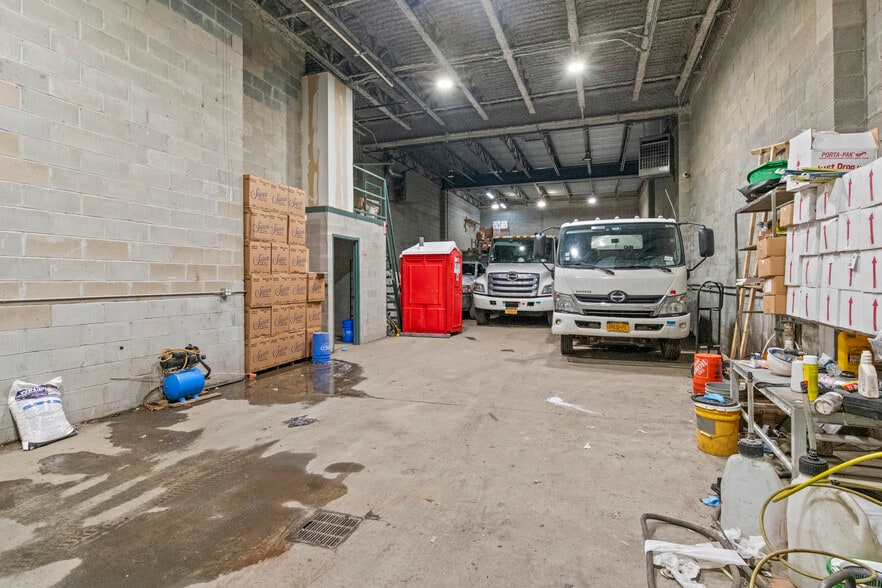 More Photos Of 18-12 128th St, College Point Warehouse For Sale