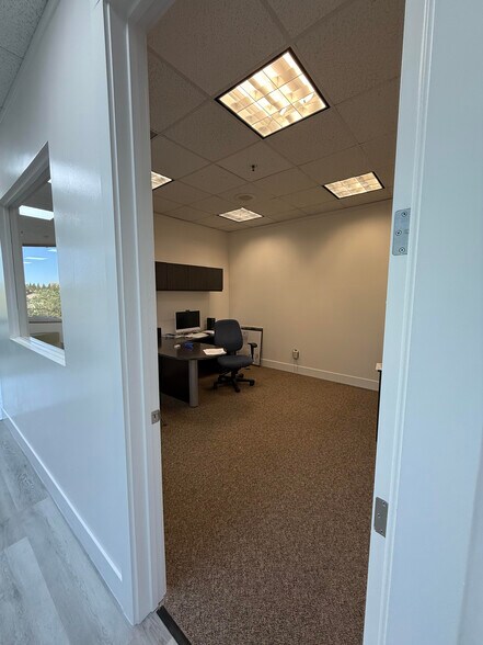 More Photos Of 5065 Deer Valley Rd, Antioch Medical For Lease