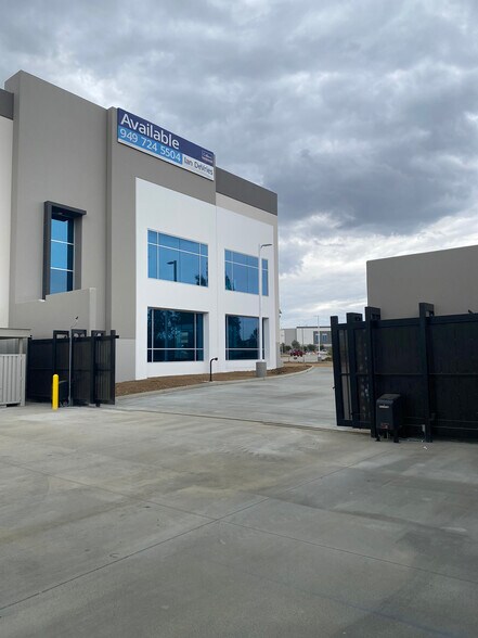 More Photos Of 2610 E Alessandro Blvd, Riverside Distribution For Lease