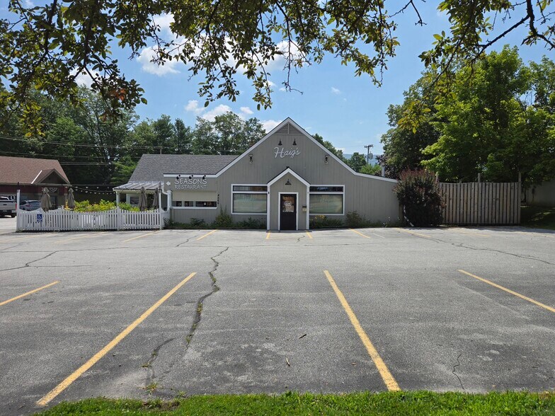 More Photos Of 4570 Main St, Manchester Center General Retail For Sale